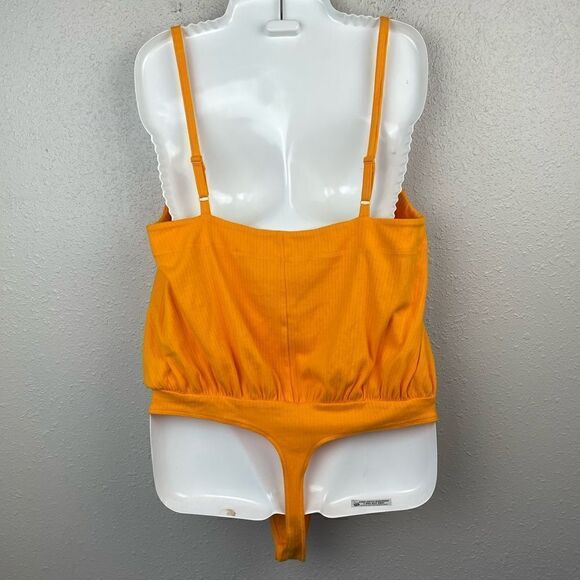 NWOT Orange Bodysuit Size L - Picture 3 of 6